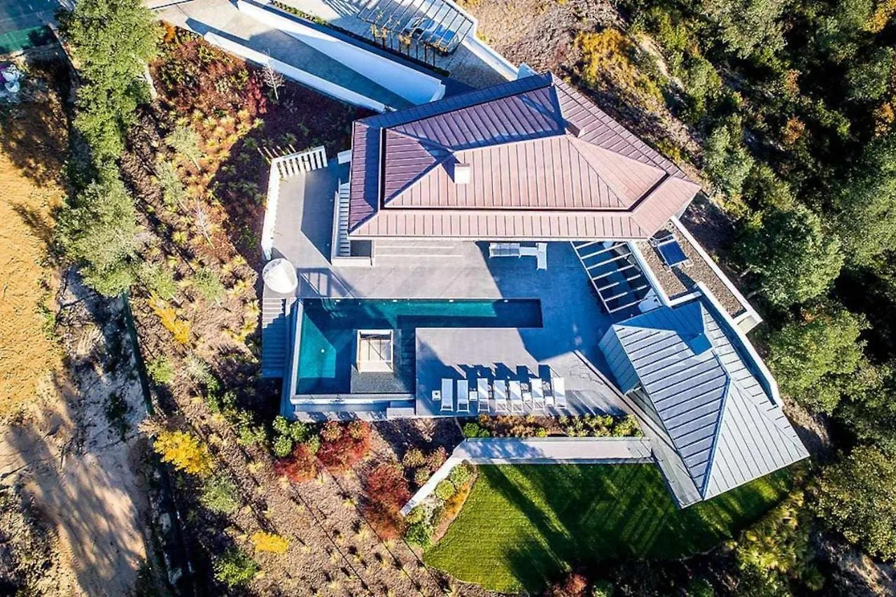 Luxurious Golf Villa La Vinya 5 Caldes de Malavella