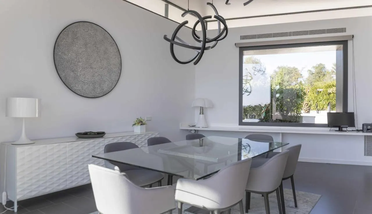Luxurious Golf Villa La Vinya 5 Caldes de Malavella