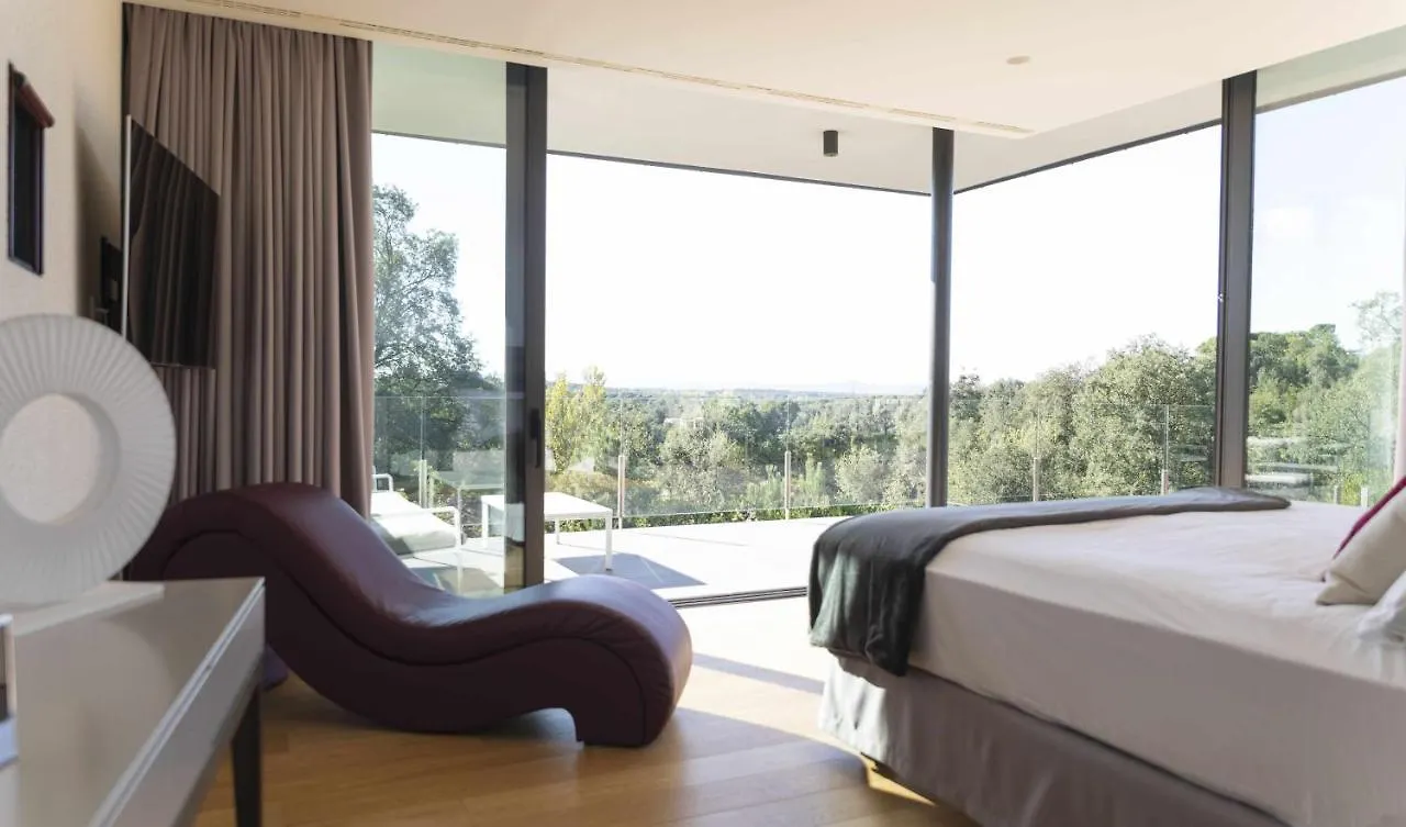 Luxurious Golf Villa La Vinya 5 Caldes de Malavella